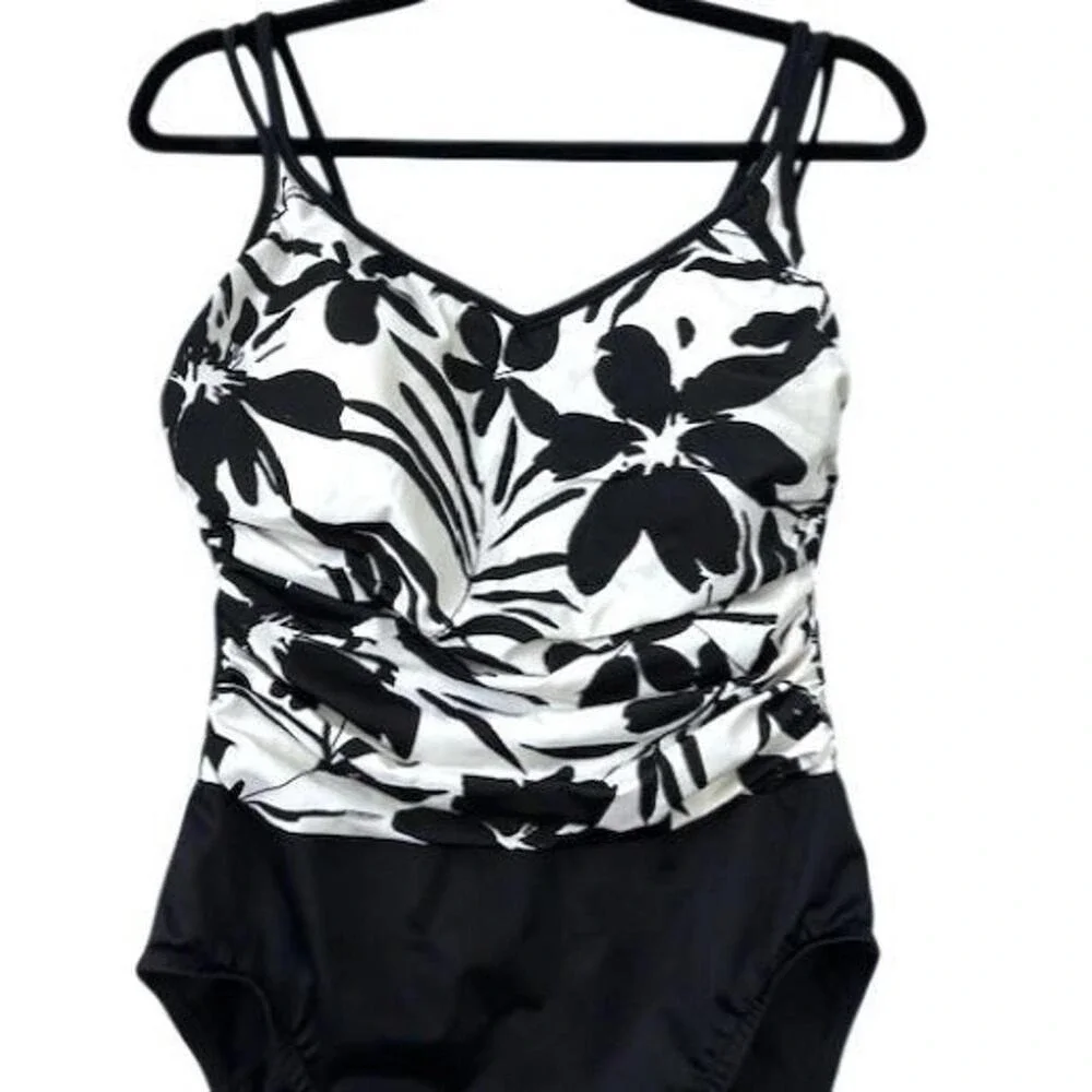 Swimslimmer Black/White Floral One-Piece Bathing‎ Suit 10 Tummy Control